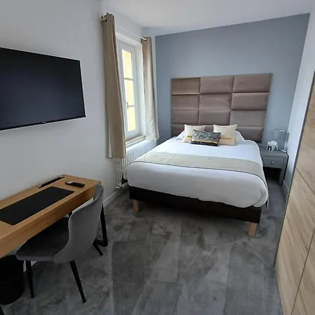 Chateau De Homestay